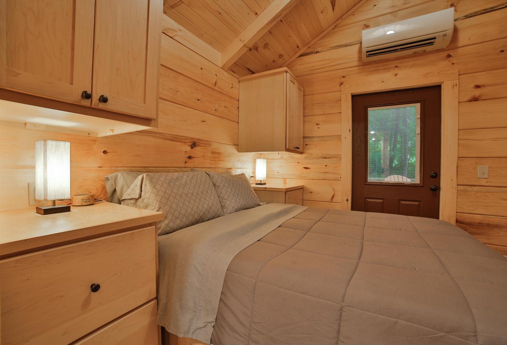Tiny Cabin Village Private Hot Tub Lynda Cabin ชัททานูกา ภายนอก รูปภาพ