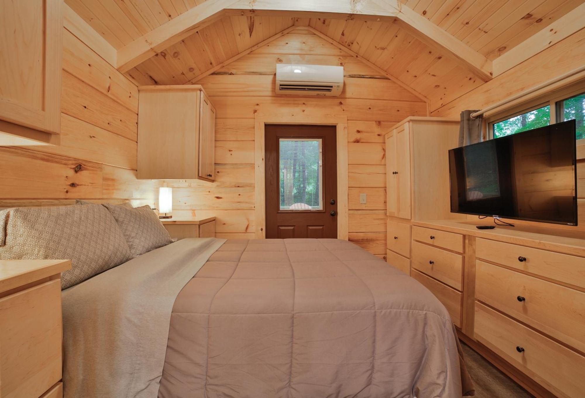 Tiny Cabin Village Private Hot Tub Lynda Cabin ชัททานูกา ภายนอก รูปภาพ
