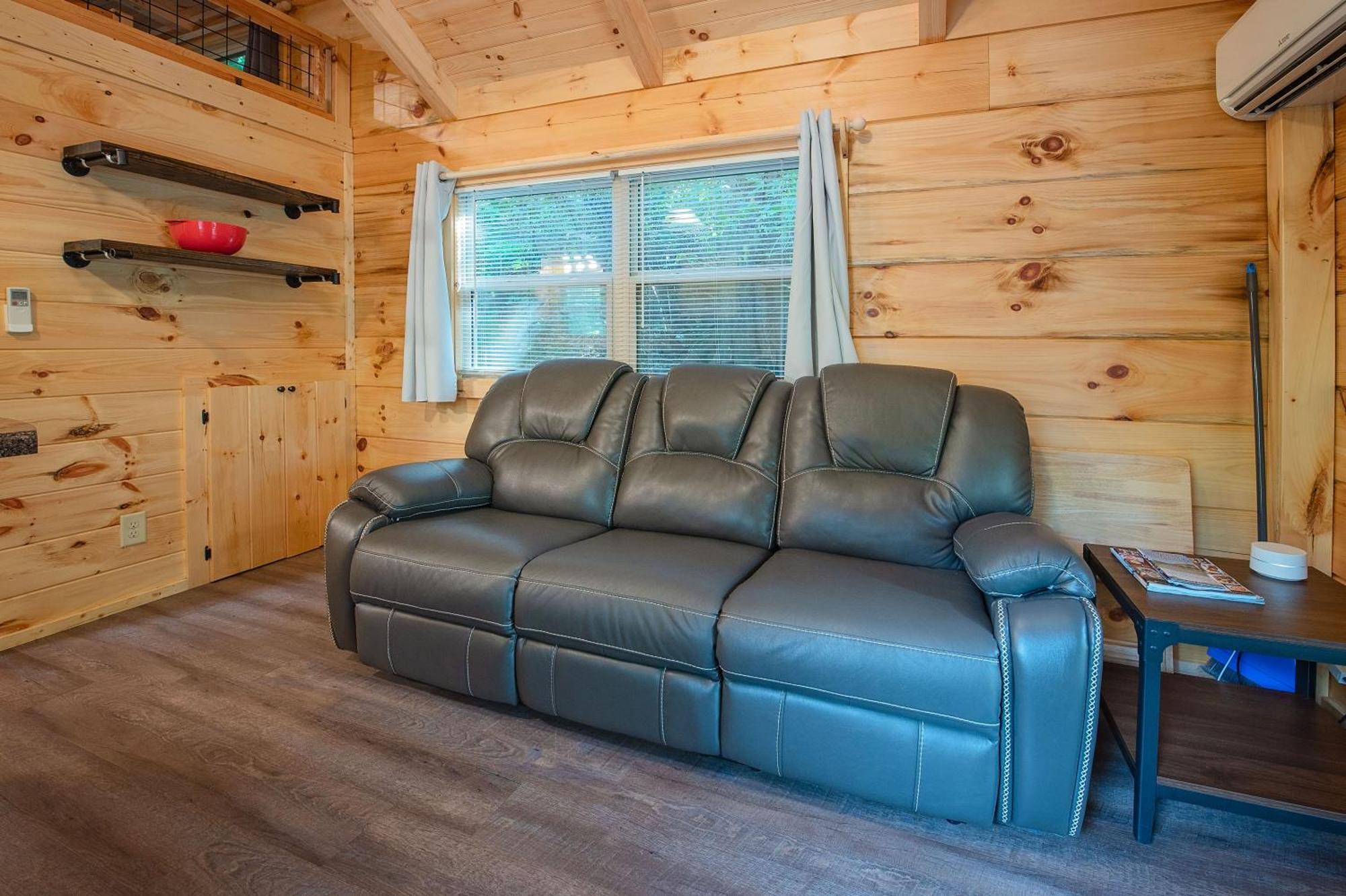 Tiny Cabin Village Private Hot Tub Lynda Cabin ชัททานูกา ภายนอก รูปภาพ